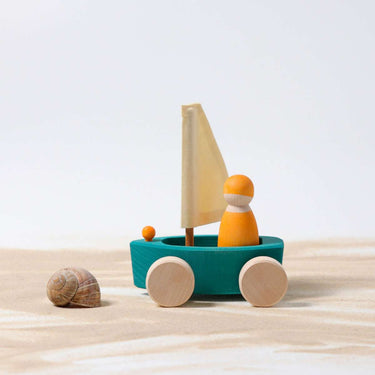 Grimm's Land Yachts with Sailors (set of 4) - Wooden World